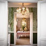 Du Palais 4*