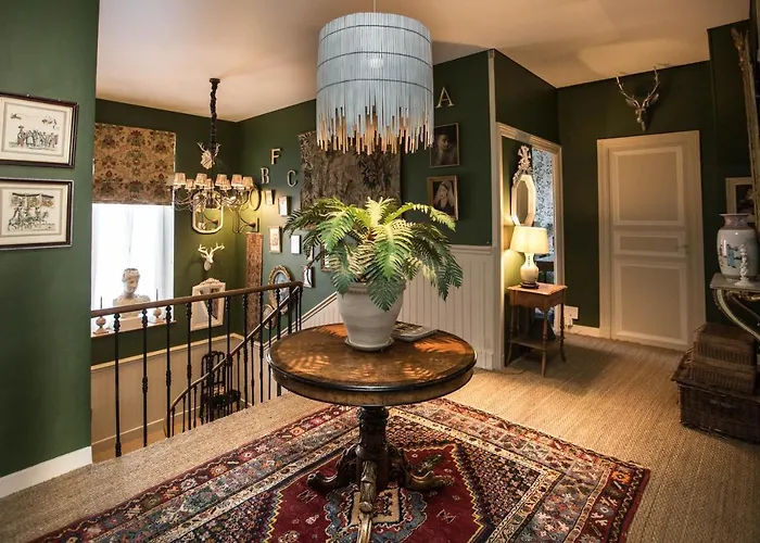 Du Palais Bed & Breakfast