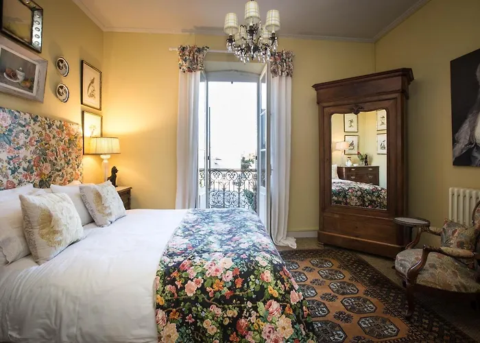 Du Palais Bed & Breakfast