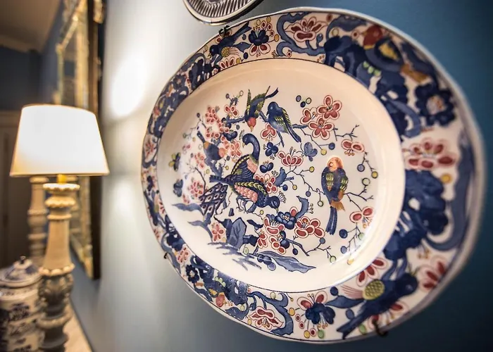 Du Palais Nocleg ze śniadaniem 4*